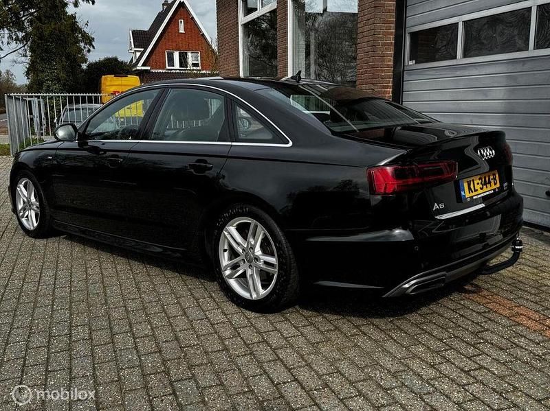 Gebraucht Audi A6 S-Line 190 PS (139 kW) 2017 Schwarz Limousine