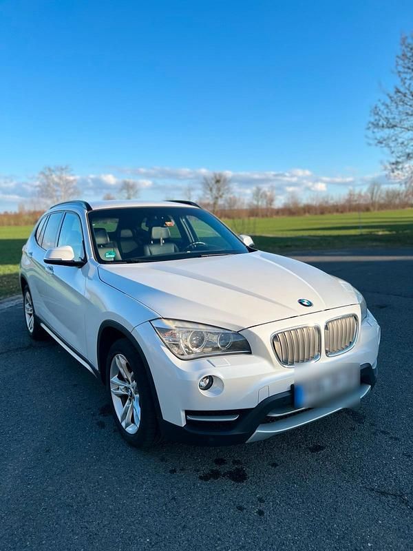 Gebraucht BMW X1 143 PS (105 kW) 2012 Weiß SUV