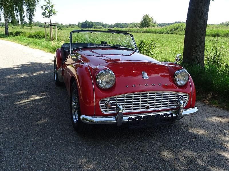 Gebraucht Triumph TR3 101 PS (74 kW) 1959 Rot Cabrio
