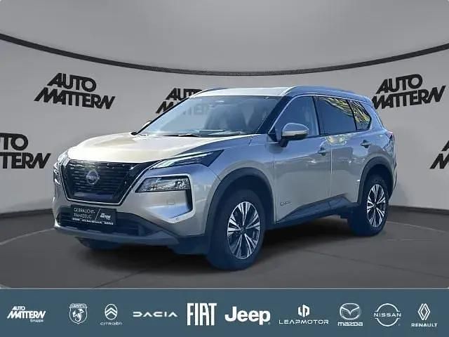 Champagne silver (metallic) Gebraucht 2023 Nissan X-Trail N-Connecta SUV | 31.990 € (Fairer Preis) - Bild 1/4