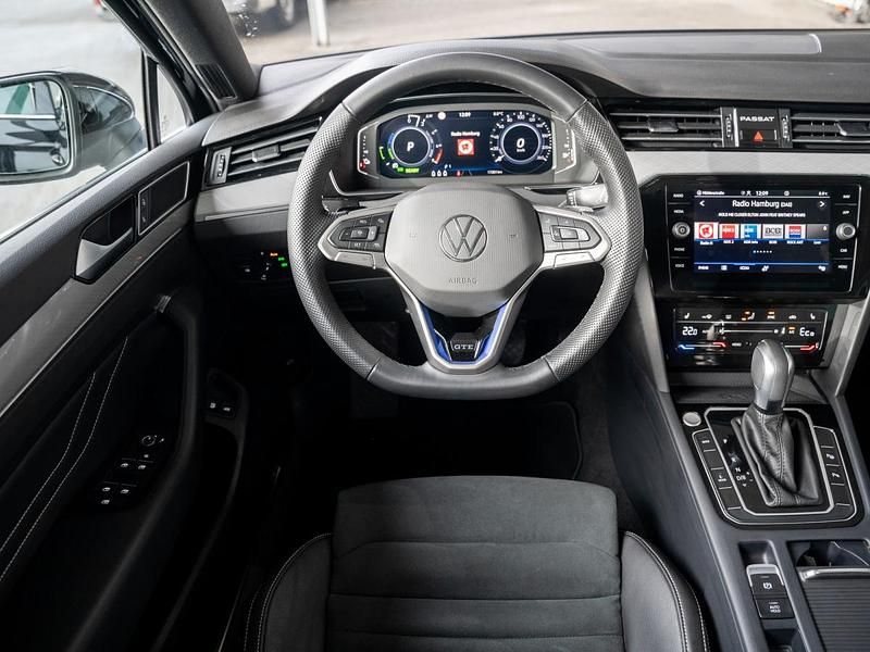 Gebraucht VW Passat GTE 218 PS (160 kW) 2023 Schwarz Kombi
