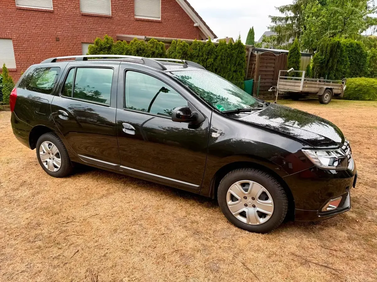 Gebraucht Dacia Logan MCV Comfort 101 PS (74 kW) 2020 Schwarz Kombi
