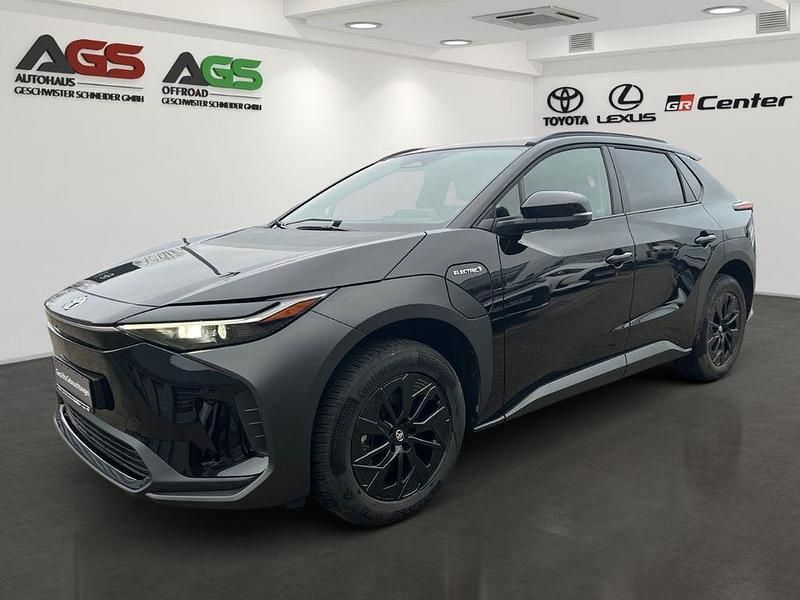 Schwarz Gebraucht 2023 Toyota bZ4X Comfort SUV | 30.790 € (Guter Preis) - Bild 1/4