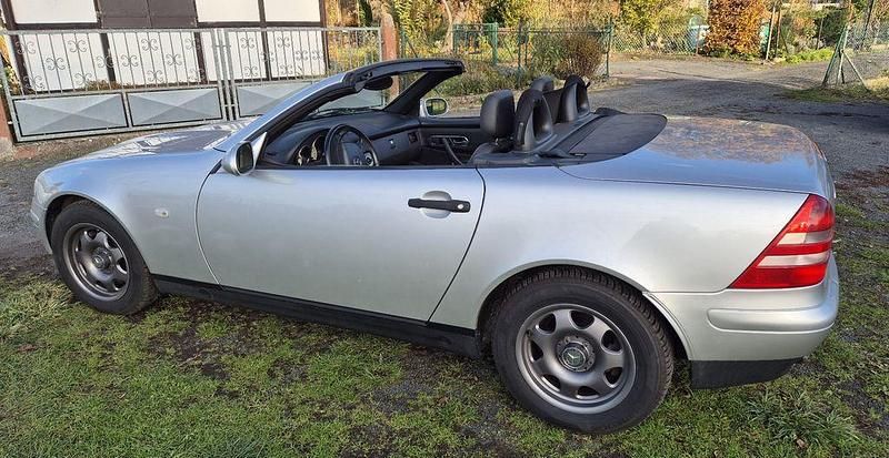 Silber Gebraucht 1999 Mercedes SLK200 Cabrio | 4.200 € (Guter Preis) - Bild 1/4