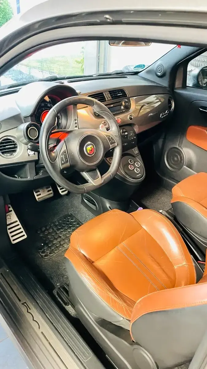 Gebraucht Abarth 500C Esseesse 180 PS (132 kW) 2011 Grau Cabrio