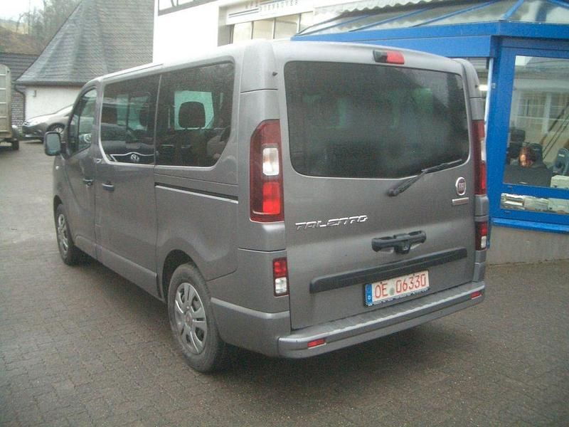 Gebraucht Fiat Talento Family 120 PS (88 kW) 2019 Grau Van / Kleinbus