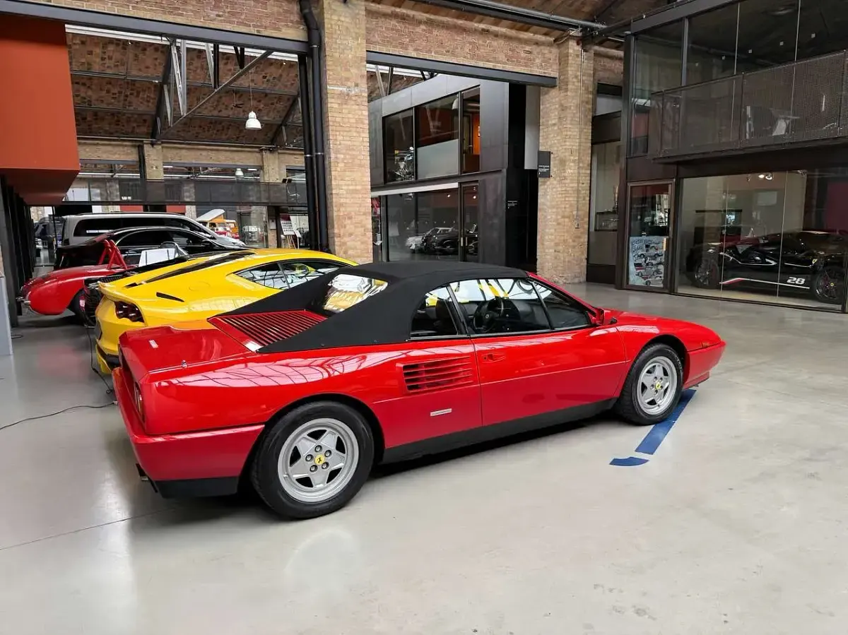 Gebraucht Ferrari Mondial 295 PS (216 kW) 1992 Rosso Cabrio