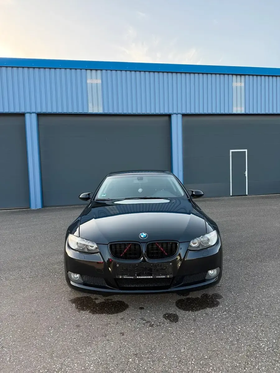 Używany BMW 320 170 KM (125 kW) 2008 Czarny Coupe
