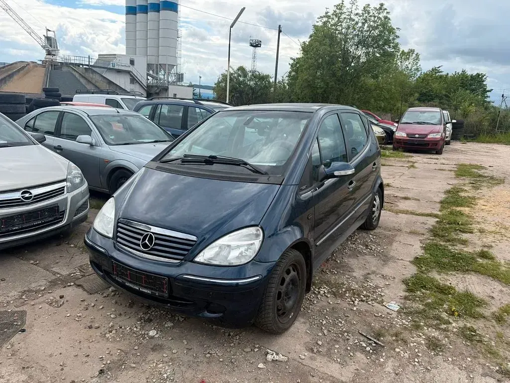Gebraucht Mercedes A160 95 PS (69 kW) 2004 Blau Limousine