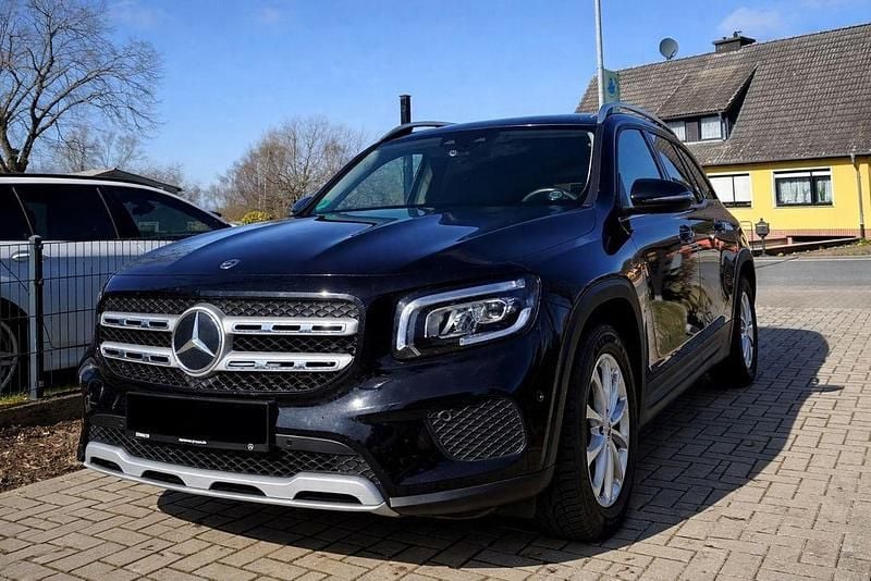 Gebraucht Mercedes GLB220 190 PS (139 kW) 2021 Schwarz SUV