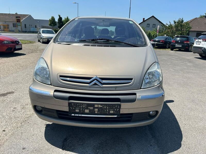 Gebraucht Citroën Xsara Picasso 90 PS (66 kW) 2004 Beige Van / Kleinbus