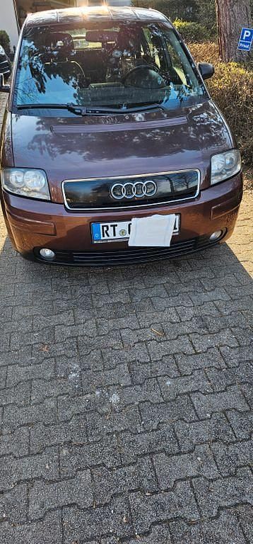 Gebraucht Audi A2 75 PS (55 kW) 2002 Rot Kleinwagen