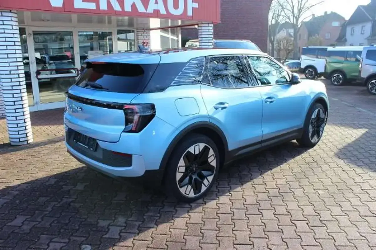 Usado Ford Explorer Premium 210 kW (286 CV) 2024 Azul SUV