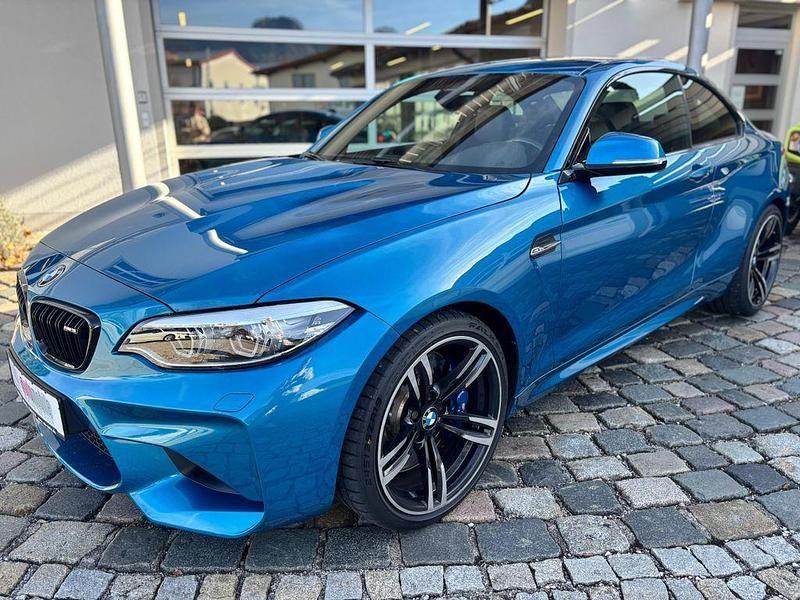 Long beach blue Gebraucht 2018 BMW M2 Performance Coupé | 45.850 € (Guter Preis) - Bild 1/4