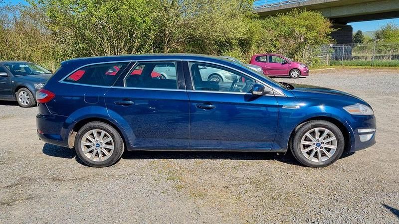 Gebraucht Ford Mondeo Titanium 200 PS (147 kW) 2012 Blau Limousine