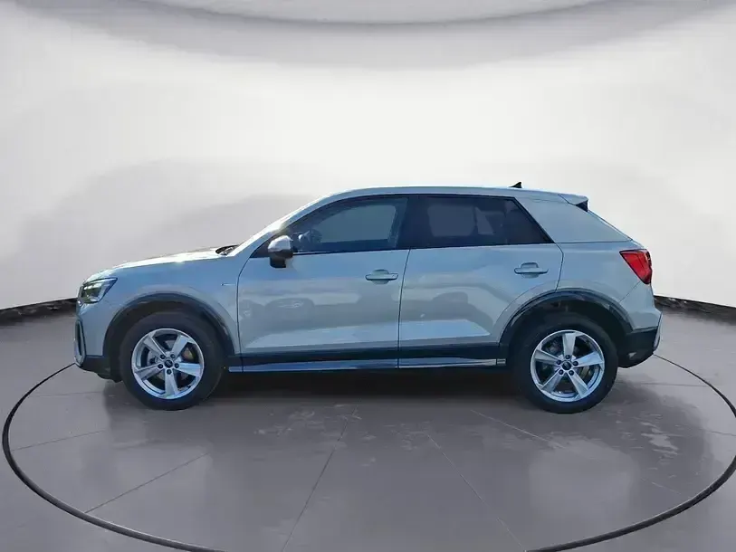 Gebraucht Audi Q2 S-Line 116 PS (85 kW) 2025 Tausilber metallic SUV