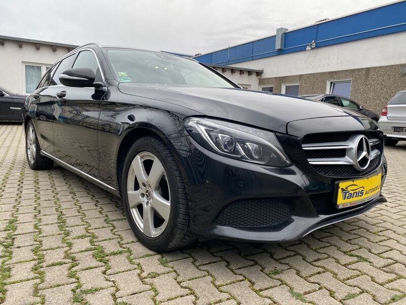 Schwarz Gebraucht 2015 Mercedes C220 Kombi | 8.500 € (Fairer Preis) - Bild 1/4