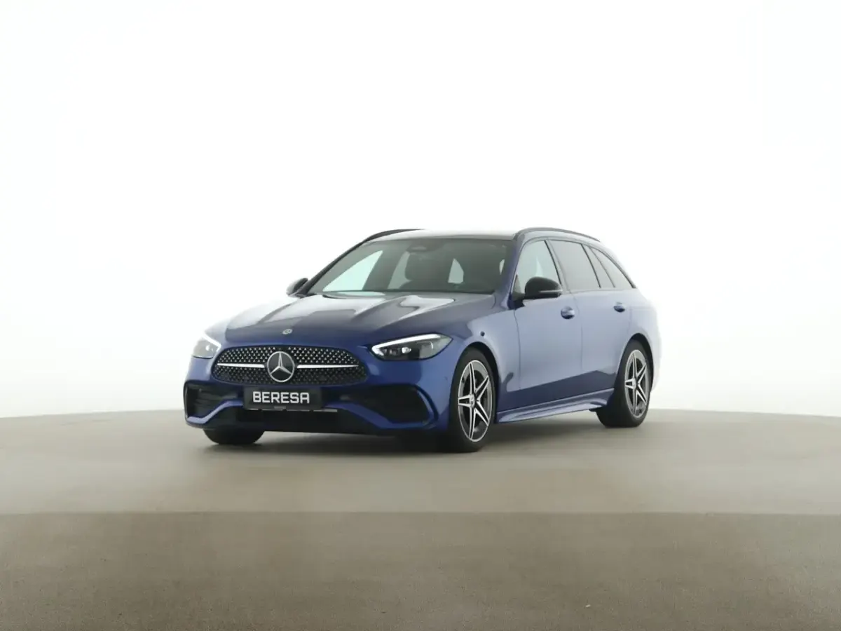 Gebraucht Mercedes C300 AMG 258 PS (189 kW) 2022 Blau Kombi