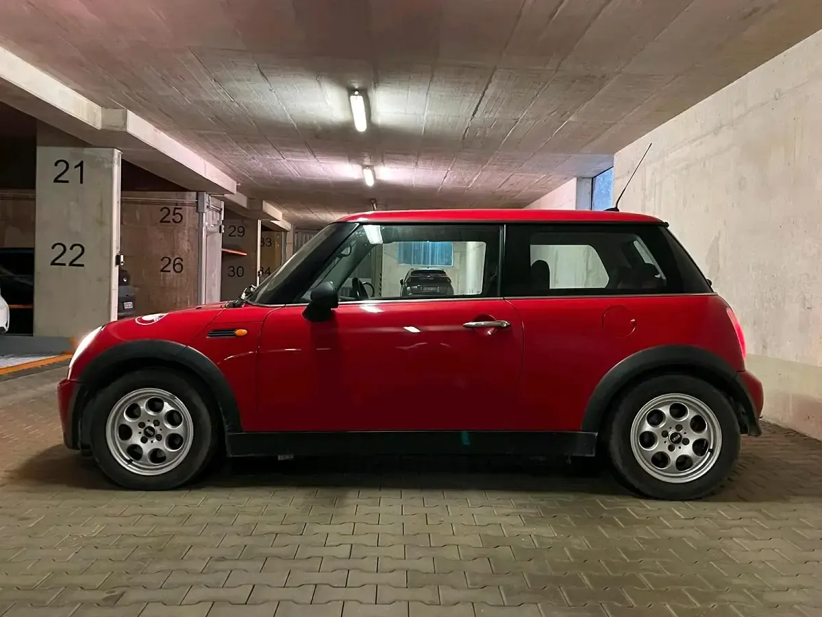 Gebraucht Mini Cooper 116 PS (85 kW) 2006 Rot Kleinwagen