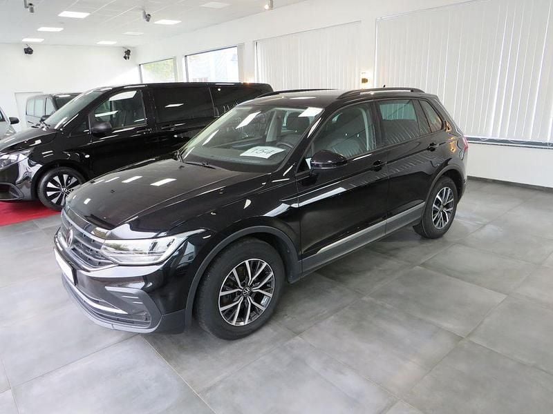 Schwarz Gebraucht 2022 VW Tiguan Life SUV | 17.950 € (Superpreis) - Bild 1/4