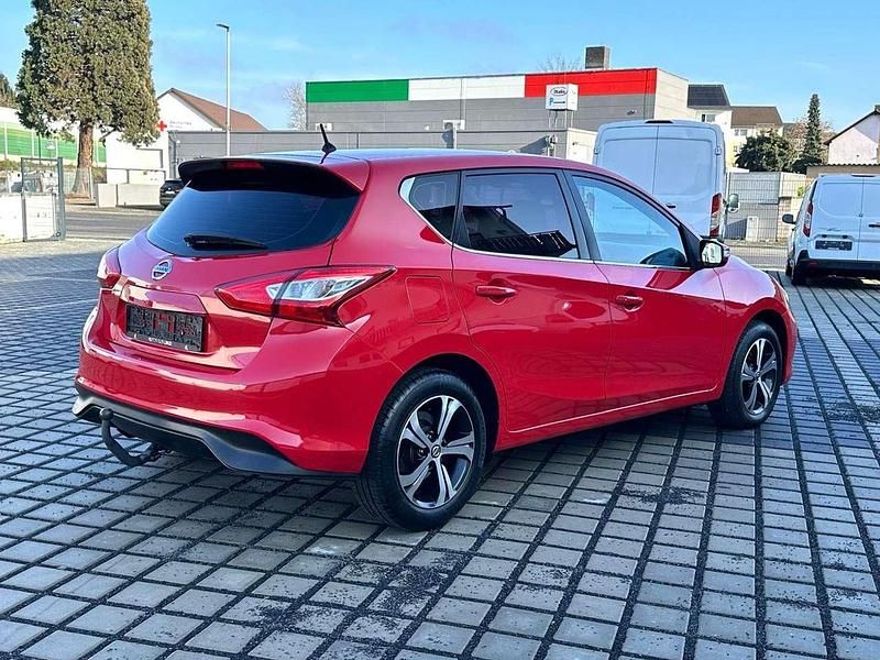 Gebraucht Nissan Pulsar Acenta 116 PS (85 kW) 2015 Red (s) Kleinwagen