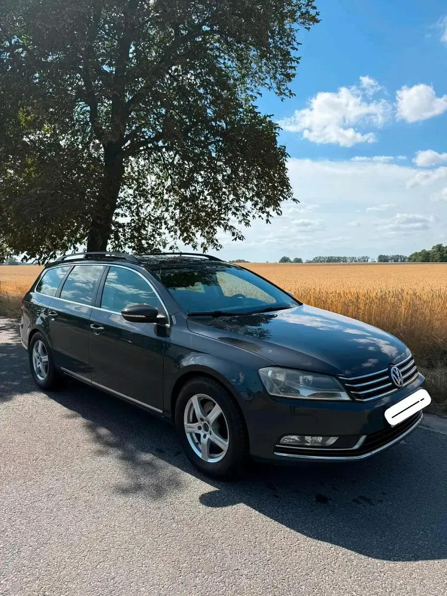 Gebraucht VW Passat 140 PS (102 kW) 2013 Kombi