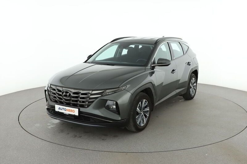 Grün Gebraucht 2021 Hyundai Tucson Select SUV | 23.430 € (Guter Preis) - Bild 1/4