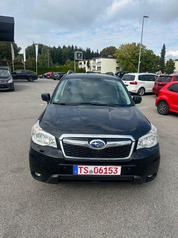 Schwarz Gebraucht 2015 Subaru Forester Premium SUV | 4.500 € - Bild 1/4