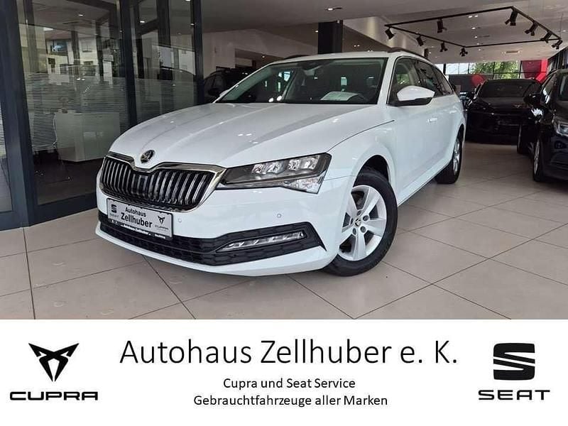 Gebraucht Skoda Superb 150 PS (110 kW) 2022 Weiß Kombi