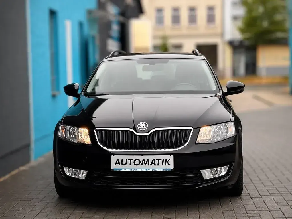 Gebraucht Skoda Octavia 150 PS (110 kW) 2014 Schwarz Kombi