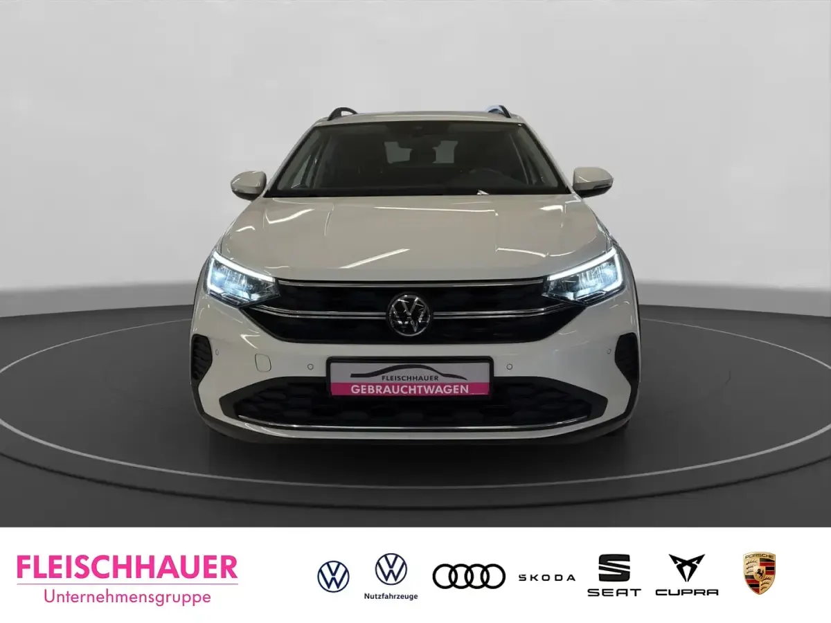 Gebraucht VW Taigo R-line 150 PS (110 kW) 2023 Schwarz SUV