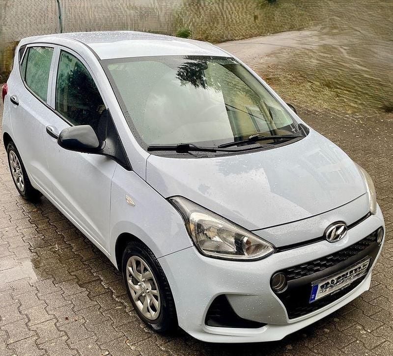 Gebraucht Hyundai i10 YES! 67 PS (49 kW) 2019 Blau Kleinwagen