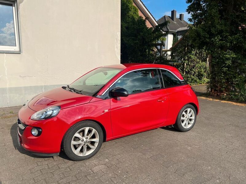 Rot Gebraucht 2015 Opel Adam Kleinwagen | 5.500 € (Guter Preis) - Bild 1/4