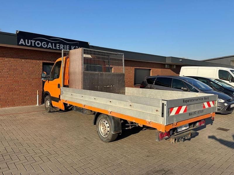 Gebraucht Iveco Daily 126 PS (92 kW) 2013 Orange Van / Kleinbus