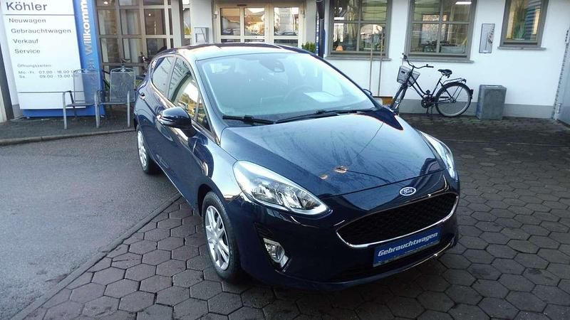 Gebraucht Ford Fiesta Cool & Connect 101 PS (74 kW) 2019 Blazer blau Limousine