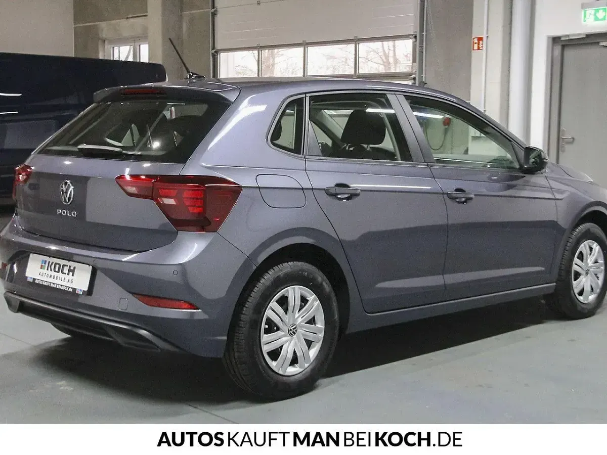 Gebraucht VW Polo 80 PS (58 kW) 2022 Grau Kleinwagen