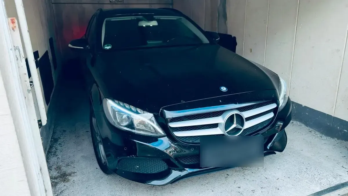 Gebraucht Mercedes C200 136 PS (100 kW) 2015 Schwarz Kombi