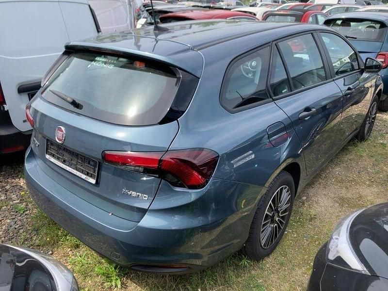 Gebraucht Fiat Tipo 131 PS (96 kW) 2023 Blau Limousine