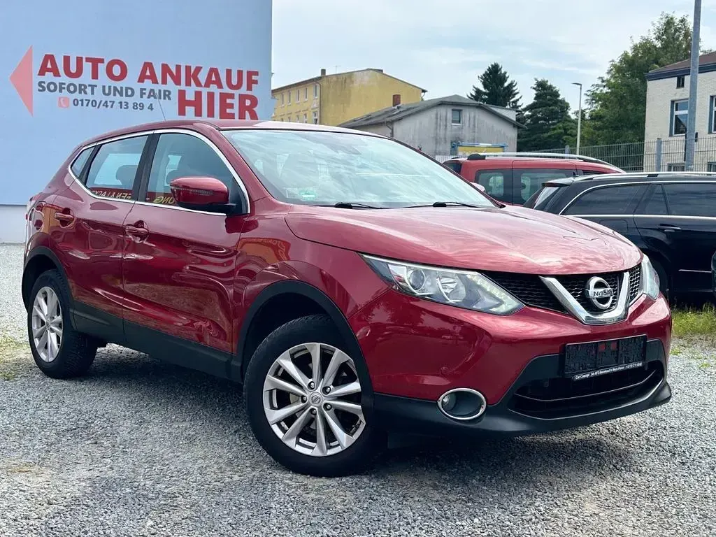Gebraucht Nissan Qashqai 116 PS (85 kW) 2014 Rot SUV