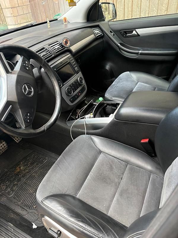 Gebraucht Mercedes 300 190 PS (139 kW) 2011 Andere farben Kombi