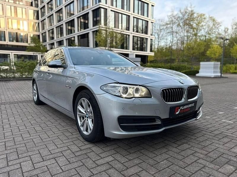 Gebraucht BMW 525 Performance 218 PS (160 kW) 2016 Silber Kombi