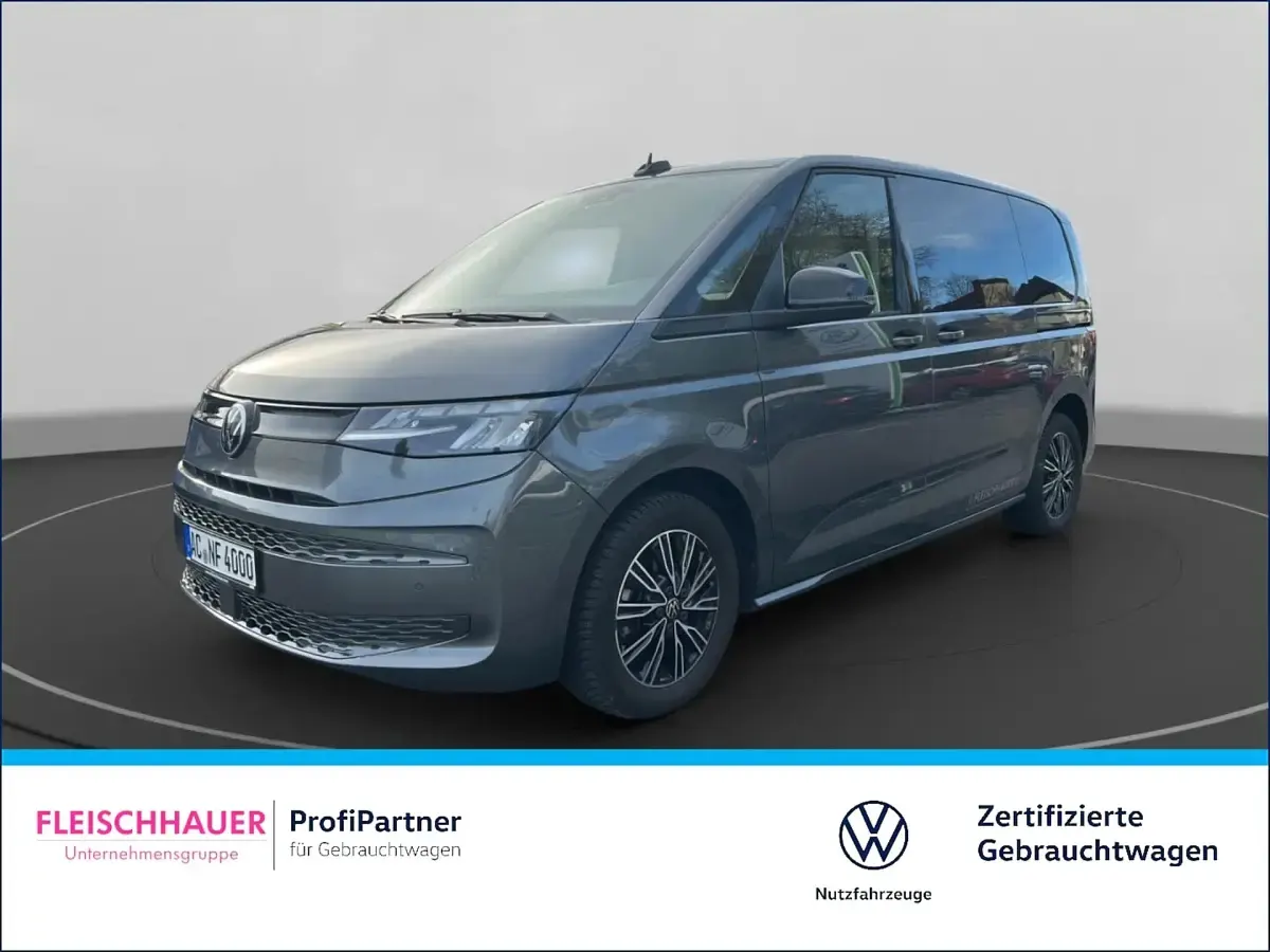 Second-hand VW Multivan Basis 150 CP (110 kW) 2024 Monovolum