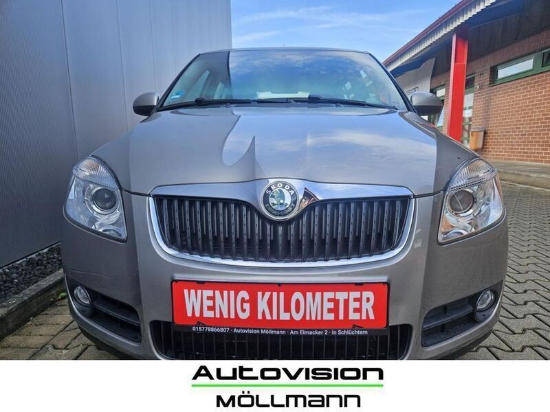 Beige Gebraucht 2008 Skoda Fabia Elegance Limousine | 5.880 € (Teuer) - Bild 1/4