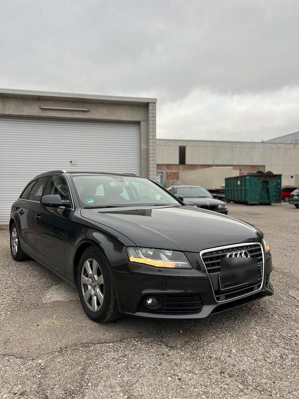 Braun Gebraucht 2009 Audi A4 Kombi | 8.900 € (Fairer Preis) - Bild 1/4