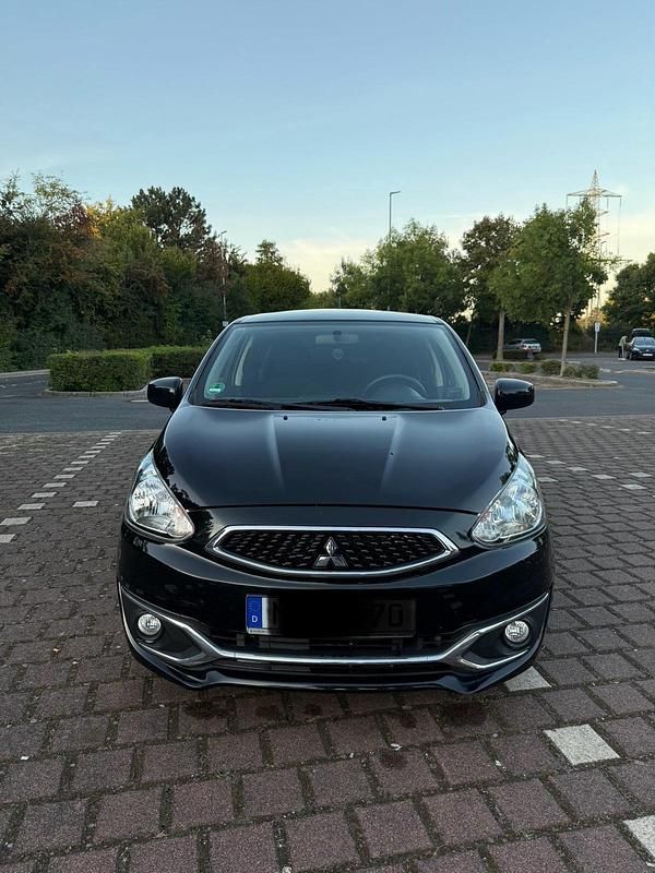 Schwarz Gebraucht 2019 Mitsubishi Space Star Kleinwagen | 6.750 € (Fairer Preis) - Bild 1/4