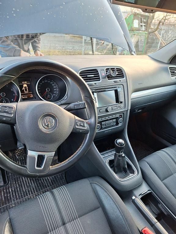 Gebraucht VW Golf VII Match 105 PS (77 kW) 2012 Schwarz Limousine