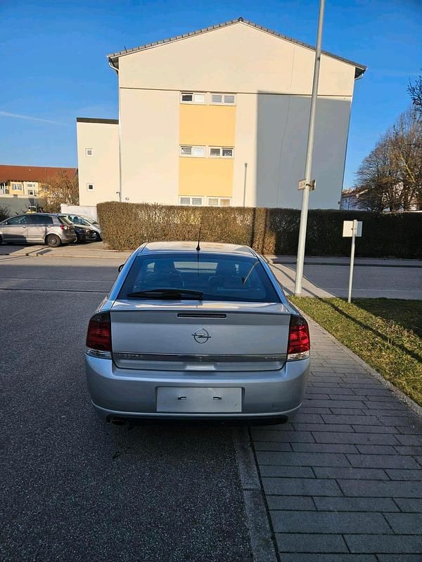 Gebraucht Opel Vectra GTS 147 PS (108 kW) 2003 Grau Limousine