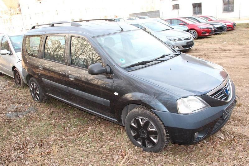 Gebraucht Dacia Logan Lauréate 68 PS (50 kW) 2007 Grau Kombi