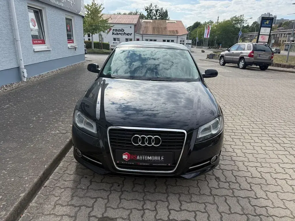 Gebraucht Audi A3 Ambition 125 PS (91 kW) 2010 Schwarz Kleinwagen