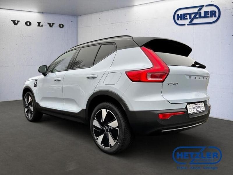 Gebraucht Volvo XC40 Plus 220 kW (300 PS) 2025 Blau SUV
